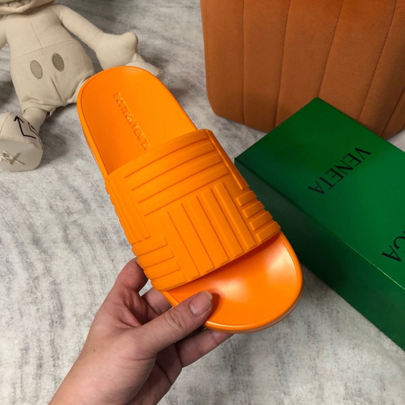 bo*te*ga Ve*ne*ta slippers